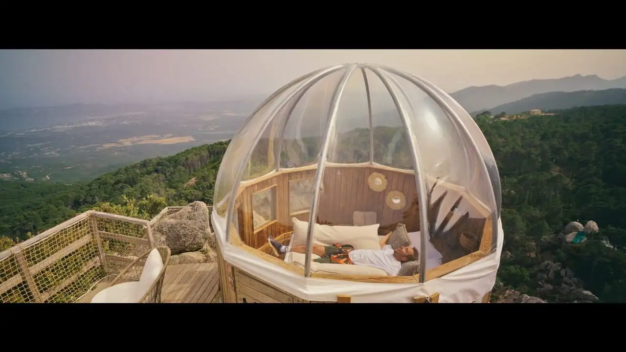L'agence, nouvelles destinations - Saison 1 - Minorque / Ile Maurice – image d’arrière-plan