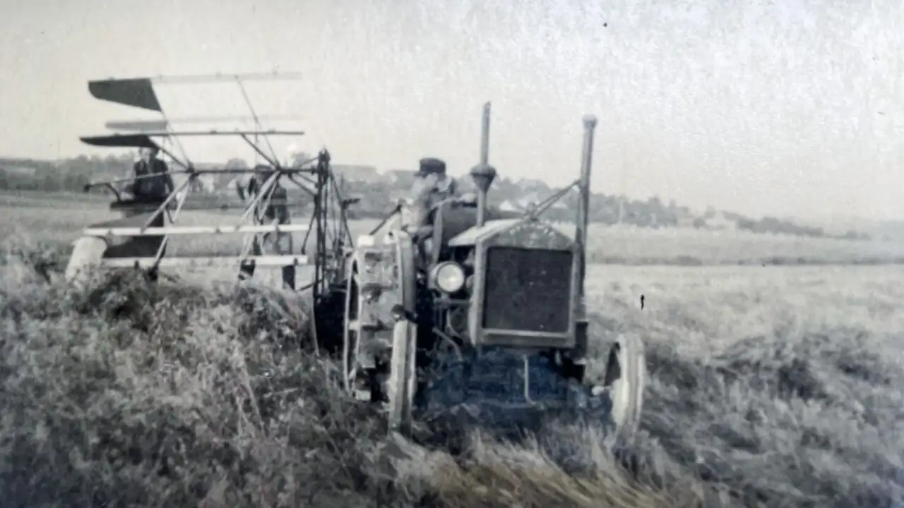 Une histoire de l'agriculture : Collectivisation et remembrement - Episode 01 – image d’arrière-plan