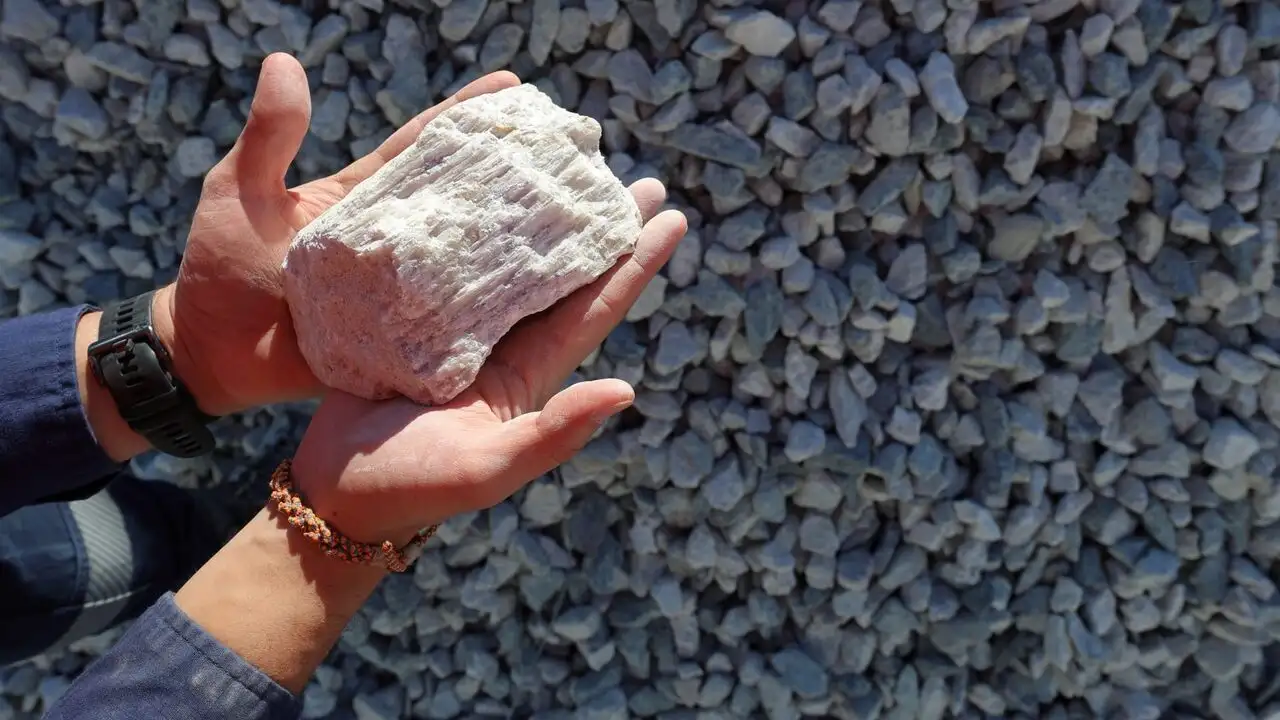 Le lithium serbe convoité par l'Europe - Episode 06 – image d’arrière-plan