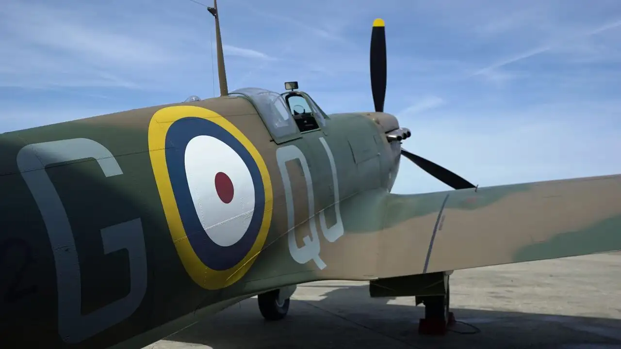 Planes That Changed History - Saison 1 - Spitfire – image d’arrière-plan