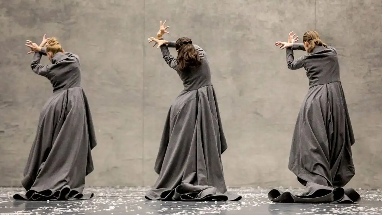 Winterreise : Christian Spuck et le Ballet de Zurich – image d’arrière-plan