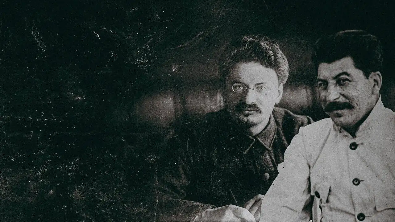 Staline-Trotsky. Le tsar et le prophète – image d’arrière-plan