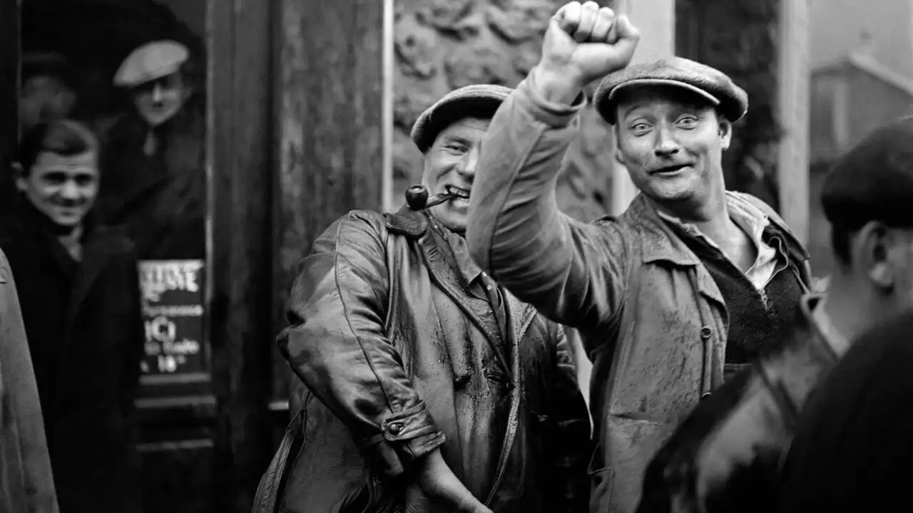 1936, le Front populaire : entre joie et colères – image d’arrière-plan
