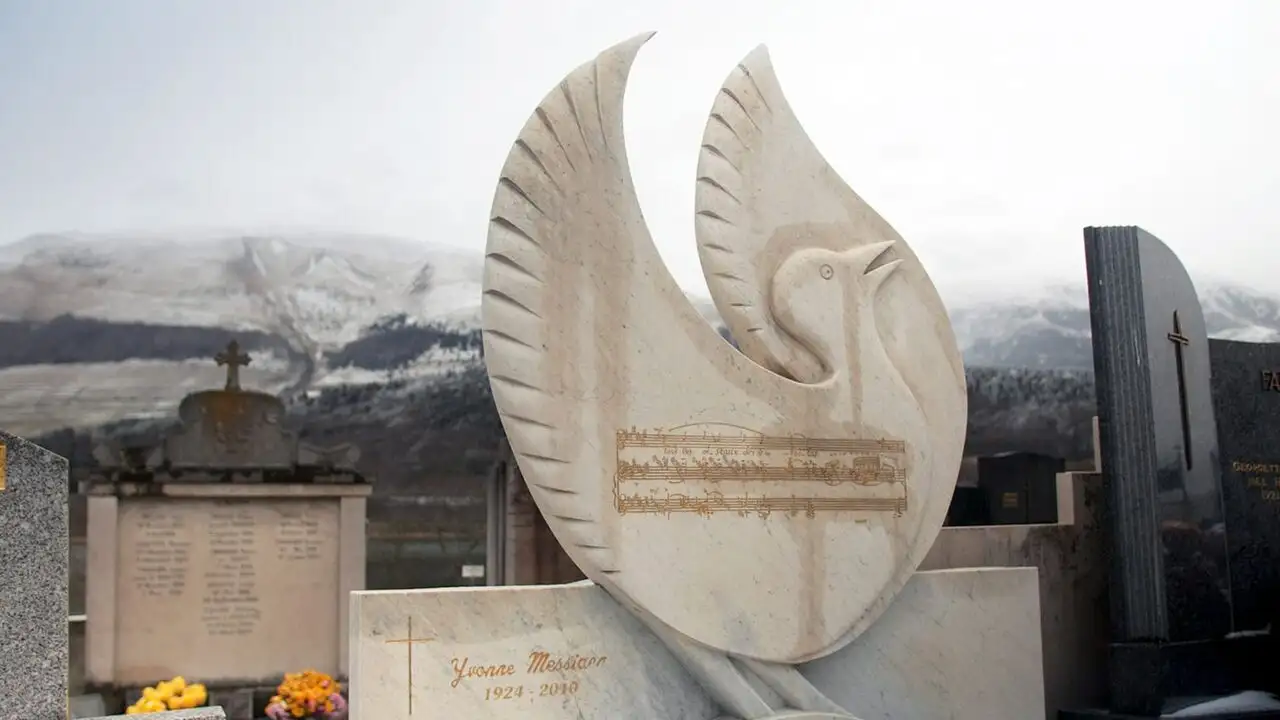 Écouter le chant des oiseaux : Olivier Messiaen, compositeur et ornithologue – image d’arrière-plan