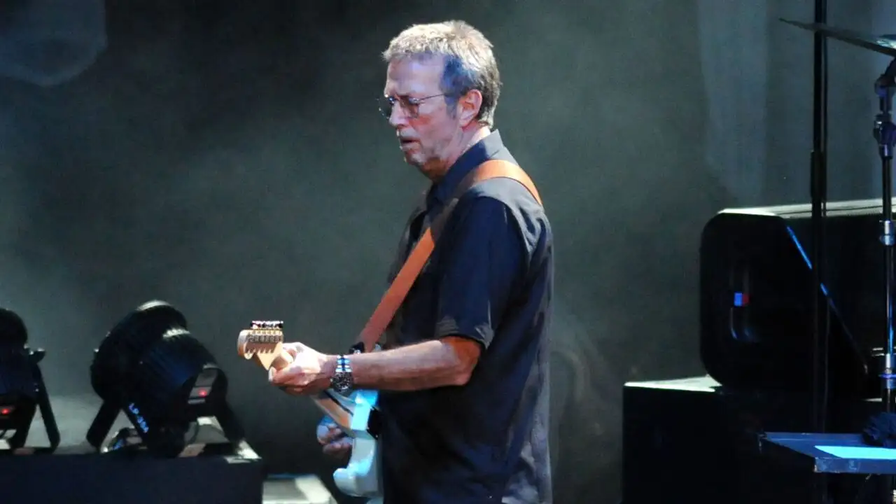 Eric Clapton Unplugged... Plus de 30 ans après – image d’arrière-plan