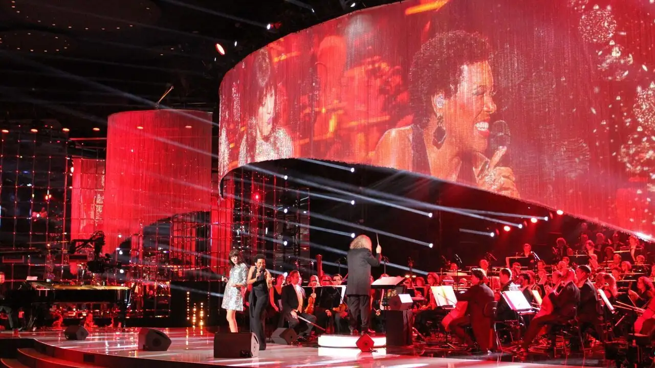 Le concert de Noël avec Roberto Alagna et l'orchestre philharmonique de Monte-Carlo – image d’arrière-plan