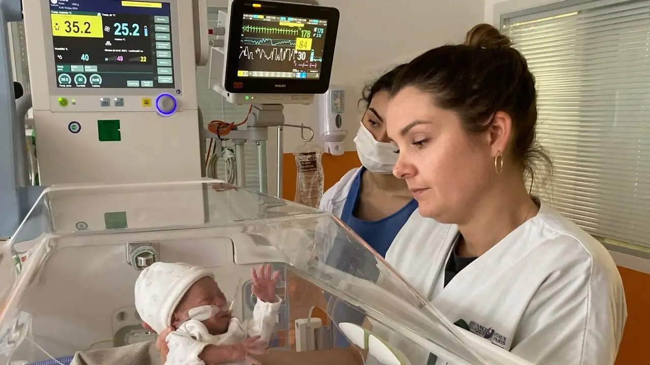 L'hôpital des premiers jours – image d’arrière-plan