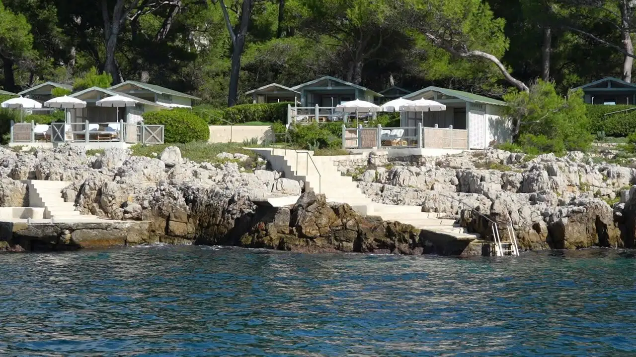 Hôtel du Cap Eden Roc, un paradis sur terre – image d’arrière-plan
