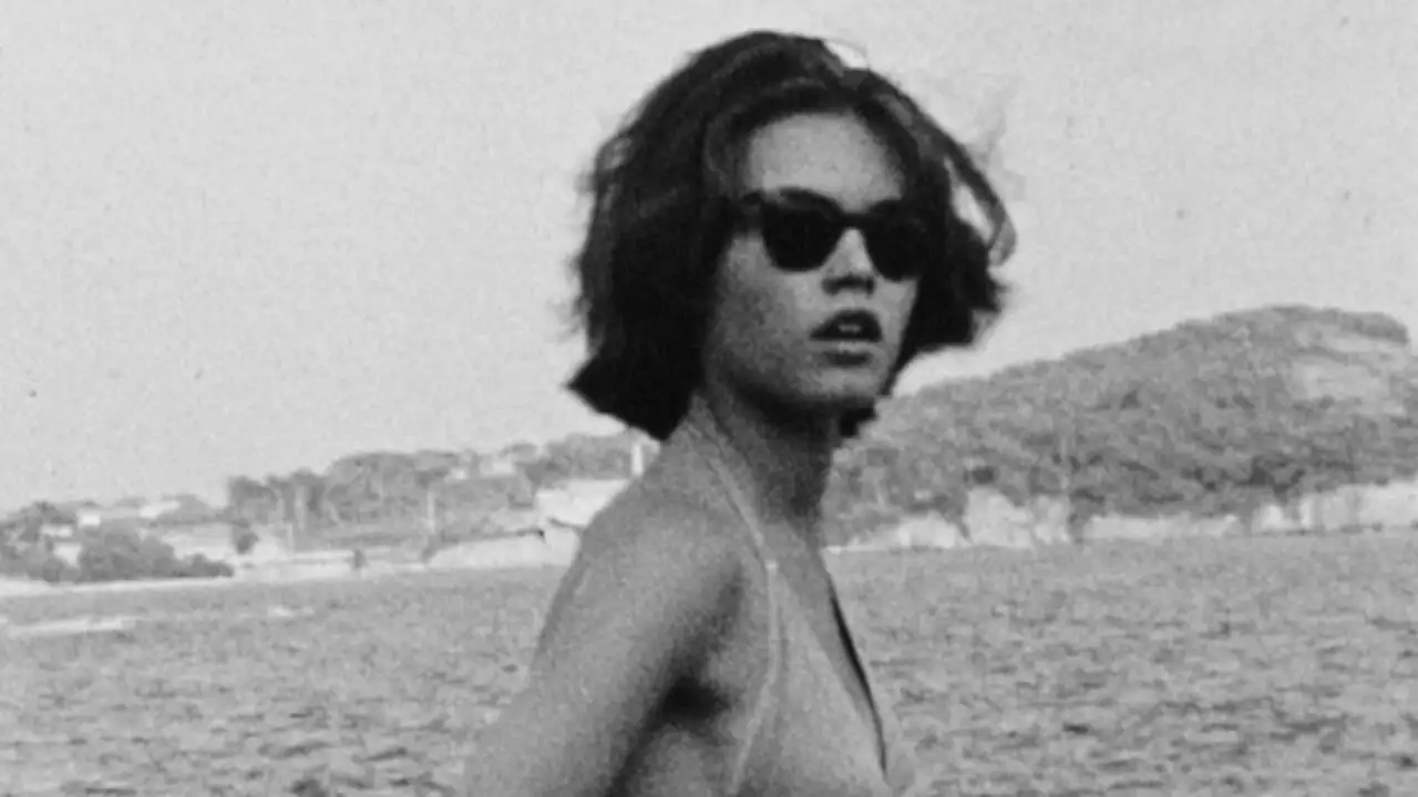 Bardot amoureuse – image d’arrière-plan