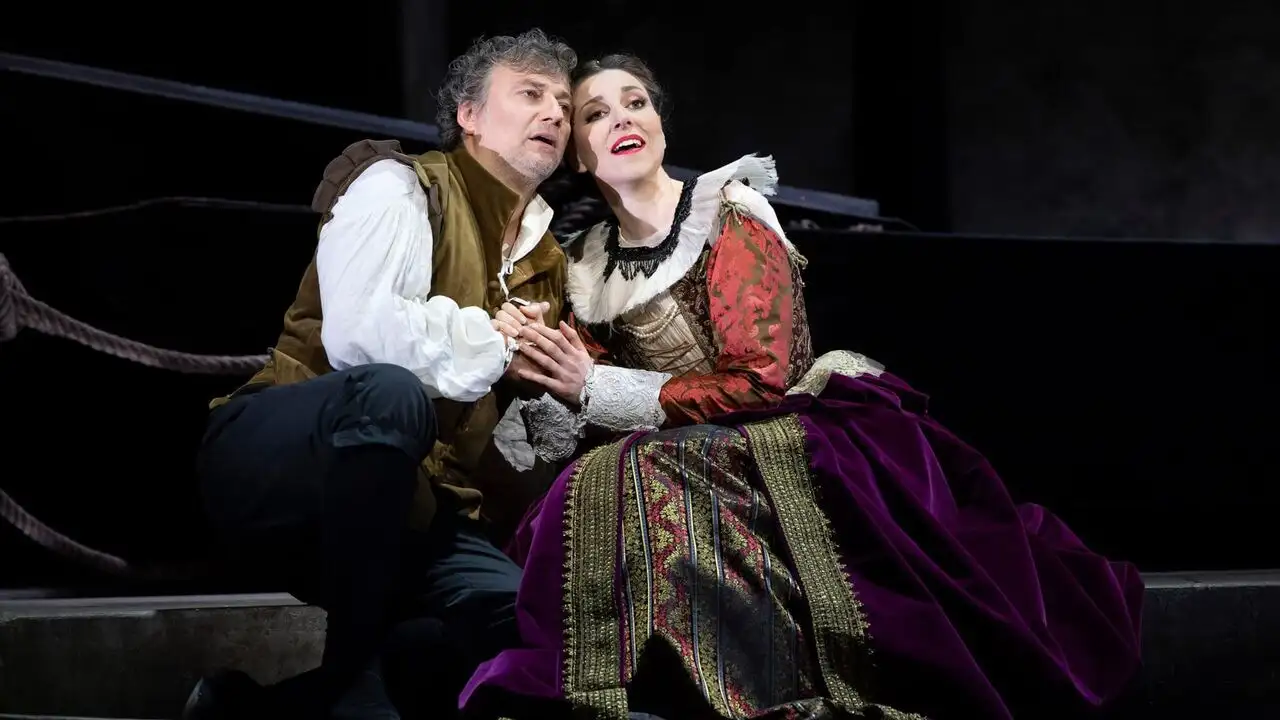 "La Gioconda" au Teatro San Carlo – image d’arrière-plan