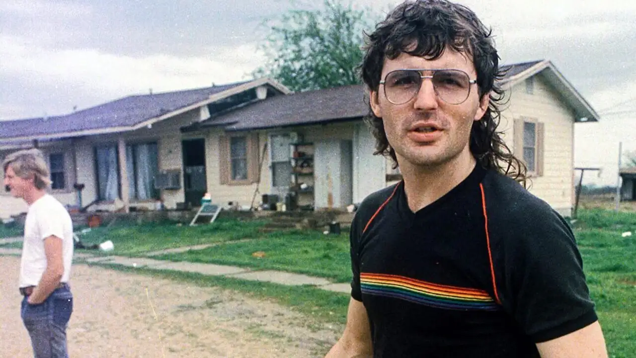 David Koresh : le gourou polygame de l'apocalypse – image d’arrière-plan