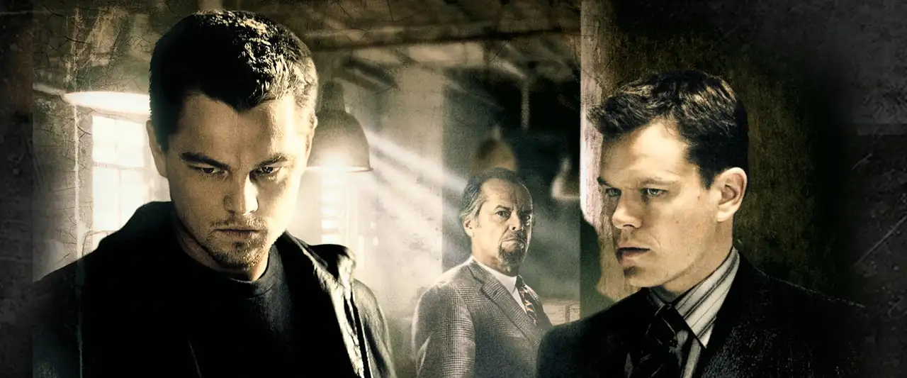 Les Infiltrés - Flic ou criminel, face à un flingue quelle est la différence ? – image d’arrière-plan
