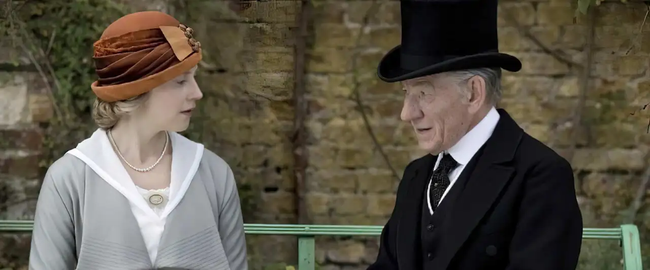M. Holmes - L'homme derrière le mythe – image d’arrière-plan