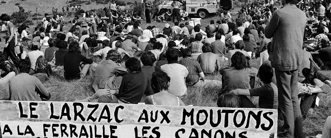 Tous au Larzac – image d’arrière-plan