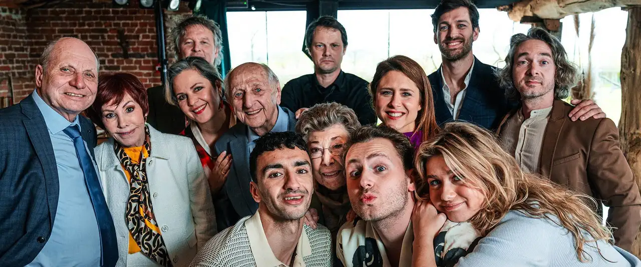 Familie - Saison 31 – image d’arrière-plan