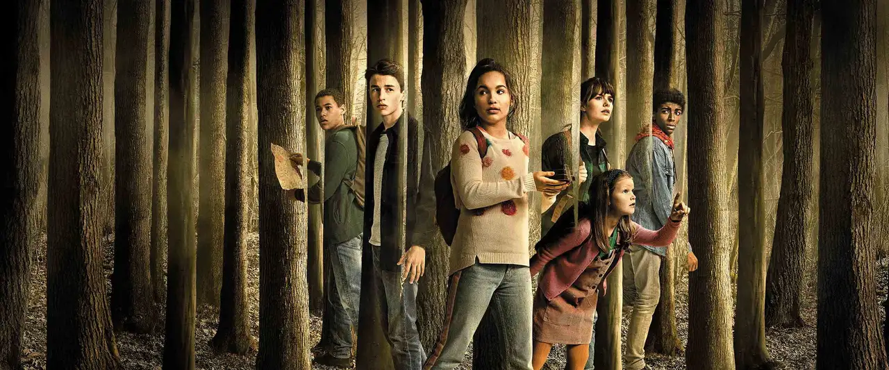 Les mystères d'Hunter Street - Saison 3 - Au-delà des apparences – image d’arrière-plan