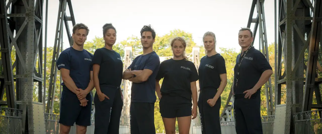 Blutige Anfänger - Saison 1 - Selfie, Mord und Totschlag – image d’arrière-plan