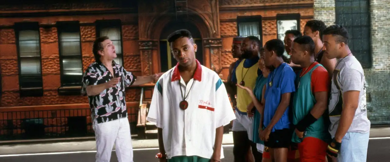 Do the Right Thing - C'est la journée la plus chaude de l'été. Vous ne pouvez rien faire, vous pouvez faire quelque chose, ou vous pouvez… – image d’arrière-plan