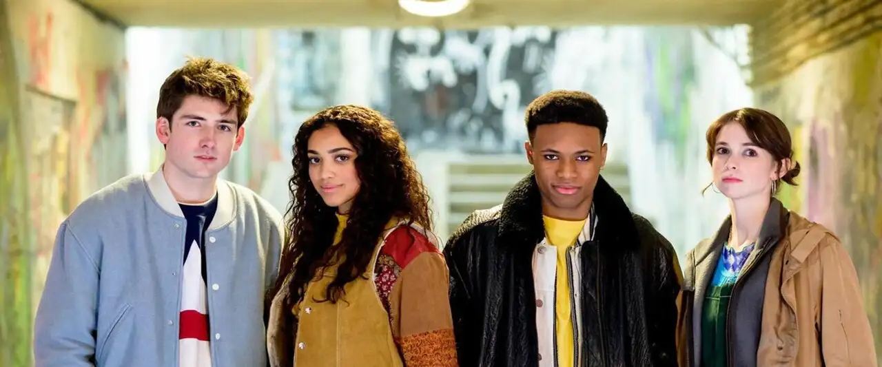 Hawa & Adam - Saison 1 - La capsule temporelle – image d’arrière-plan