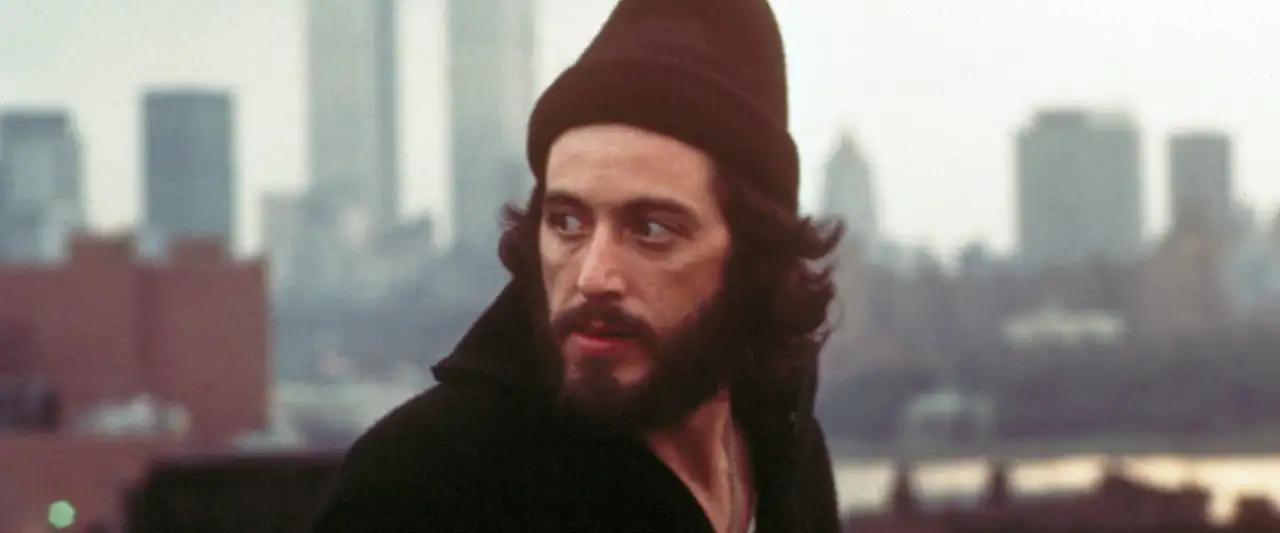 Serpico - Un policier incorruptible… est un danger pour les autres policiers. – image d’arrière-plan