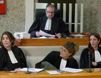 Justice en France - Tribunal correctionnel de Créteil – affiche