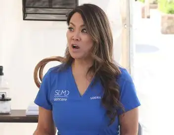 Dr Pimple Popper - Saison 9 - Kyste en eaux troubles – affiche