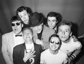 Madness : Prince du ska, roi de la pop – affiche