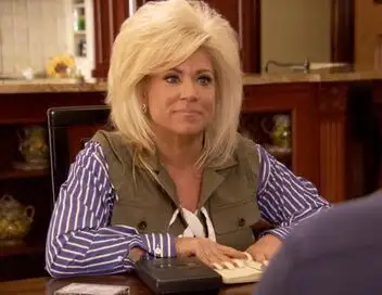 Long Island Medium - Saison 13 - Accident en tournée – affiche