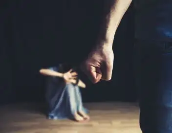 Enquête d'action - Agressions, violences conjugales : menace sur les villages varois – affiche