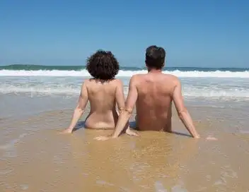 Naturisme : passé de mode ? - Episode 17 – affiche