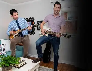 Total rénovation : frères en affaires - Saison 11 - Sophie et Tim – affiche