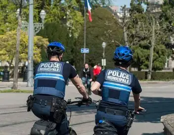90' Enquêtes - Dérapages interdits pour les délinquants de Clermont-Ferrand – affiche