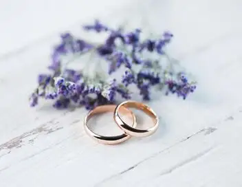 Quatre mariages pour une lune de miel - Alexis & Harmony – affiche