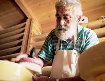 L'Oberland bernois - Saison 1 - Un été dans les Préalpes suisses – affiche