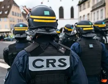 Enquête d'action - Marseille / Nice : unité de choc pour situations explosives – affiche