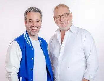 Un gars, un chef - Magret de canard au miel et champignons farcis – affiche