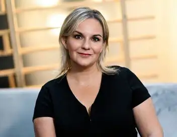La séance est ouverte ! - Céline Hervieu, députée socialiste de Paris – affiche