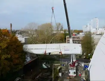 Camions XXL : les rois du convoi exceptionnel - Transport de véhicules XXL – affiche