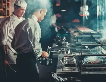 Cauchemar en cuisine - Saison 16 - Médière – affiche
