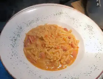 Voyage en cuisine - Naples : les pâtes aux haricots – affiche