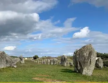 Chemins de traverse - Saison 1 - Le sentier des douaniers en Bretagne – affiche