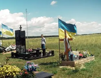 Tracks East - Enfants ukrainiens : dans le collimateur de Moscou – affiche
