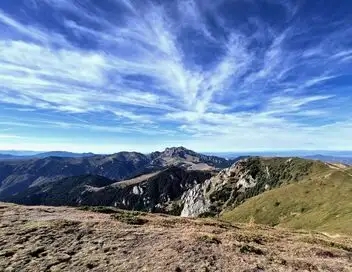Carpates : Plus grand parc national d' Europe ? – affiche