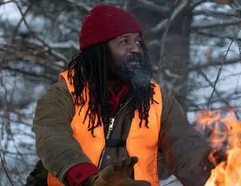 Seuls face à l'Alaska - Saison 12 - Le feu sacré – affiche