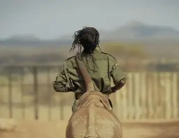 Kenya, gardiennes des éléphants – affiche