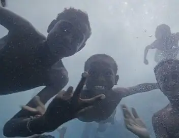 Une planète en partage - Dans les royaumes de l'eau – affiche
