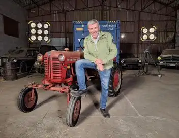 Vintage Mecanic - Saison 9 - Farmall Cub – affiche