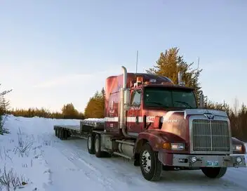 Le convoi de l'extrême : l'enfer du grand Nord - Saison 5 - Haute tension – affiche