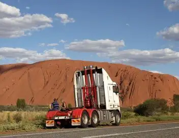 Routiers de l'Outback - Saison 7 - En route pour la plage – affiche