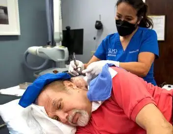 Dr Pimple Popper - Saison 9 - Grosseur folle – affiche